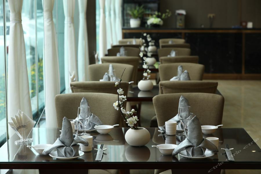 Zhi Hui Tang Feng Ze Hotel Chengdú Exterior foto